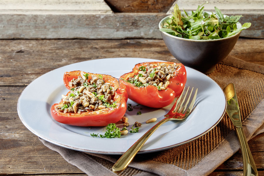 Veggie-Rezept: Gefüllte Paprika mit Champignons - Jedes Essen zählt