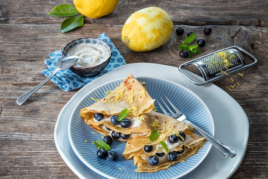 Lupinencrepes mit Cashew-Zimt-Creme