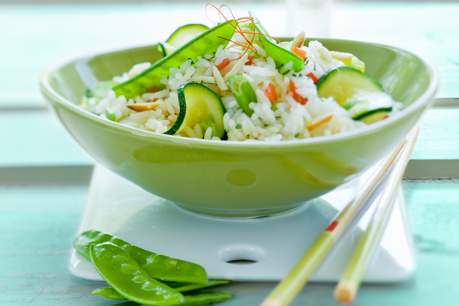 Veggie-Rezept: Reissalat mit Gemüse - Jedes Essen zählt