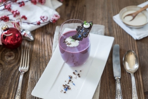 Gewürzsuppe aus Blaukraut mit Schwarzbrot