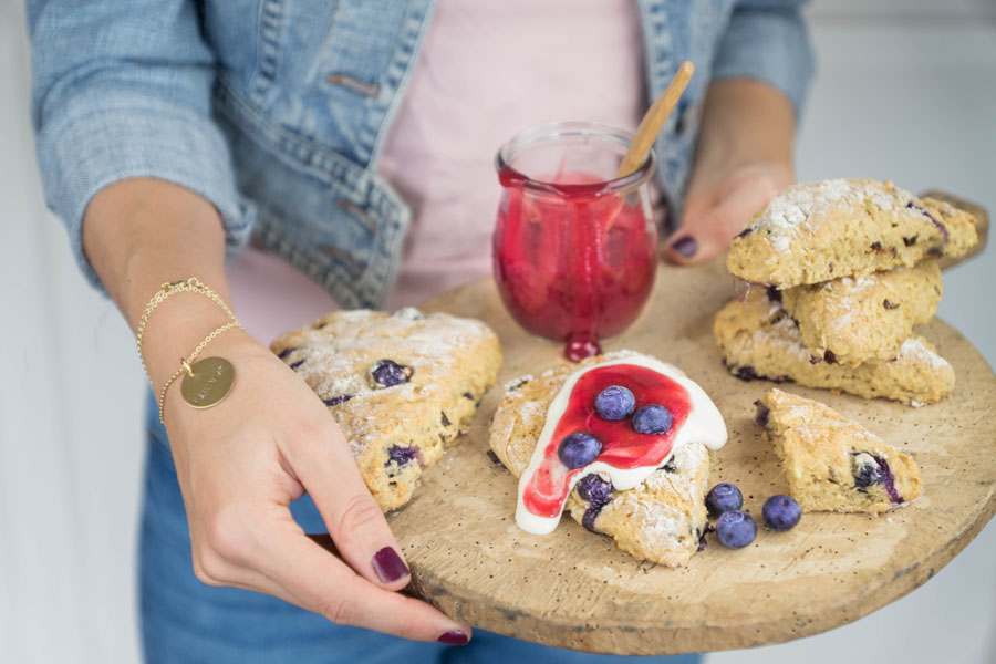 …bis die Scones goldgelb aus dem Ofen kommen.